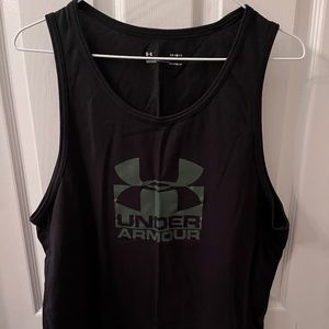 UA tank top